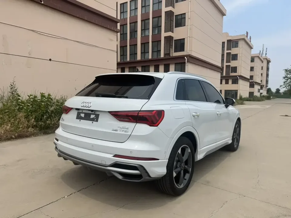 Audi Q3 Audi Q3 2023 35 TFSI Stylish Dynamic 2023 — thumbnail 2