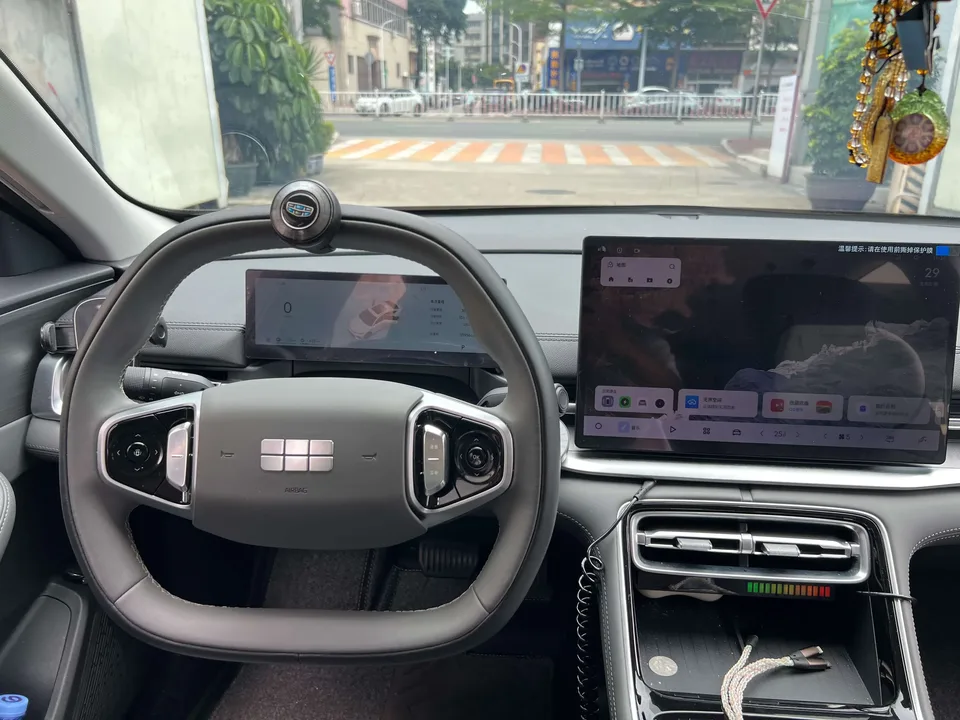 Geely Galaxy A7 EM Galaxy A7 EM 2025 70km Luxury Edition 2025 — thumbnail 5