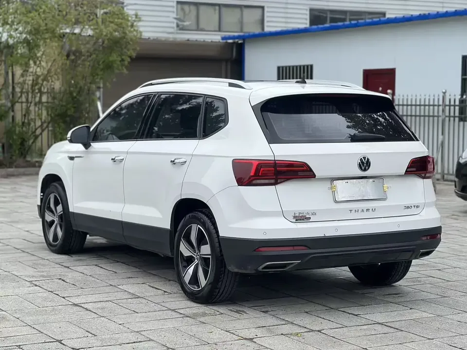 Volkswagen Tharu tuyue 2022 280TSI 2WD Fashion Edition 2023 — thumbnail 2