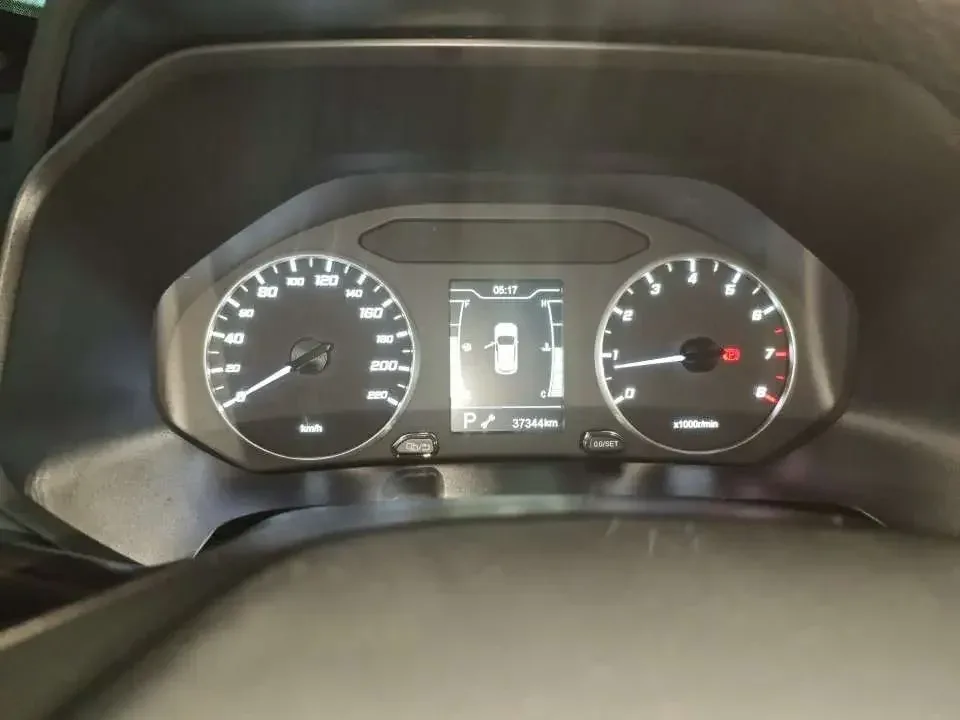 Chery Tiggo 5x Tiggo 5x 2022 Super Hero Edition 1.5L CVT Luxury 2022 — thumbnail 4