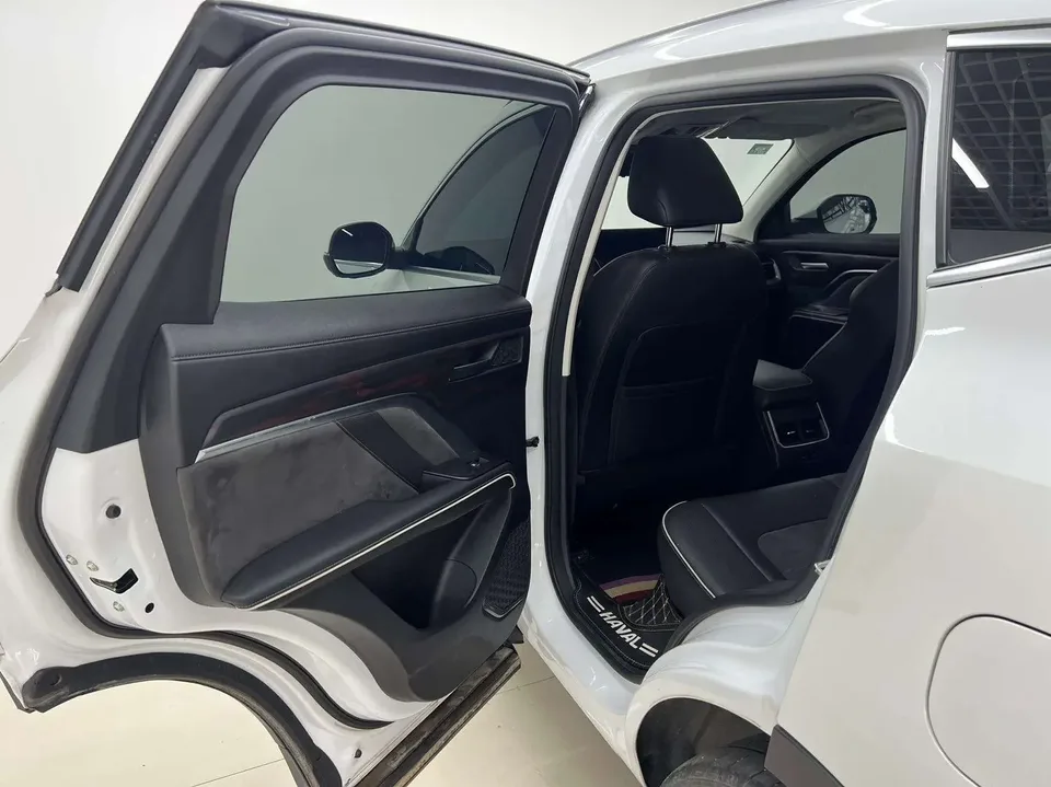 Haval H6 Haval H6 2023 National Trend Edition 1.5T Automatic Champion Edition 2023 — thumbnail 5