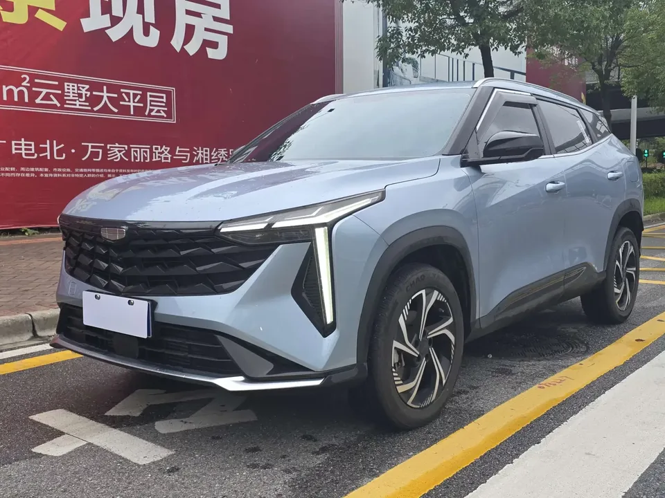 Geely Atlas Boyue 2024 1.5TD Dragon Edition 2025 — photo 1, buy with delivery to Moscow