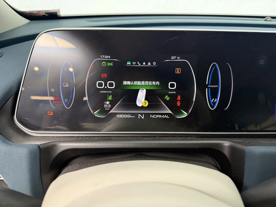 ORA Euler good cat Euler good cat 2022 Morandi version 400km standard endurance premium ternary lithium 2022 — thumbnail 3