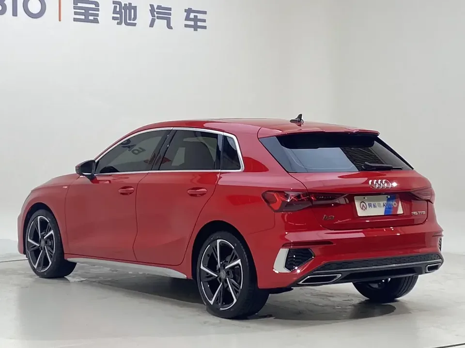 Audi A3 Audi A3 2022 Sportback 35 TFSI Stylish and sporty 2022 — thumbnail 2