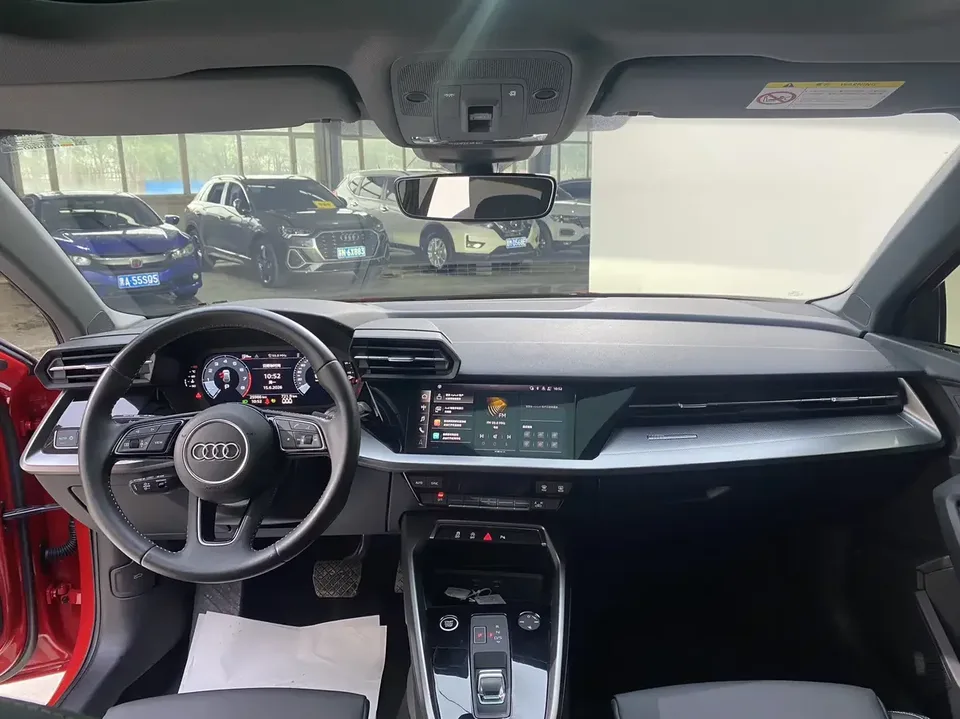 Audi A3 Audi A3 2022 Sportback 35 TFSI Stylish and sporty 2022 — thumbnail 5