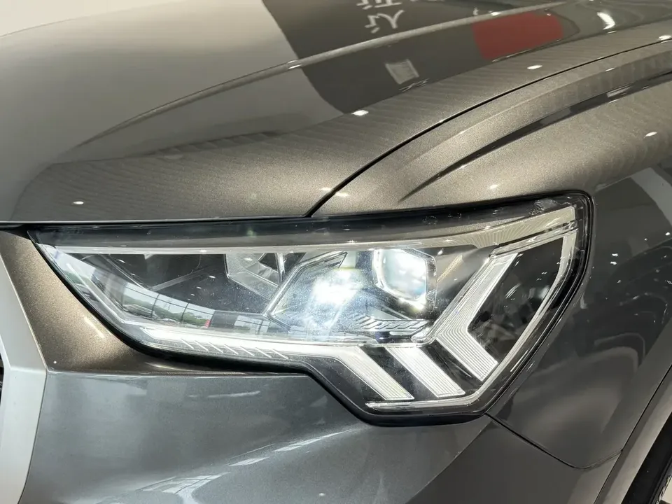 Audi Q3 Audi Q3 2022 35 TFSI Stylish Dynamic 2022 — thumbnail 2