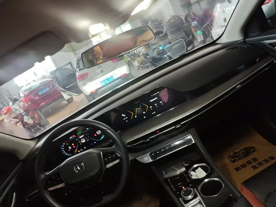 Changan Escape Escape 2023 PLUS Enjoy Edition Blue Whale NE 1.4T GDI DCT Premium Edition 2022 — thumbnail 2