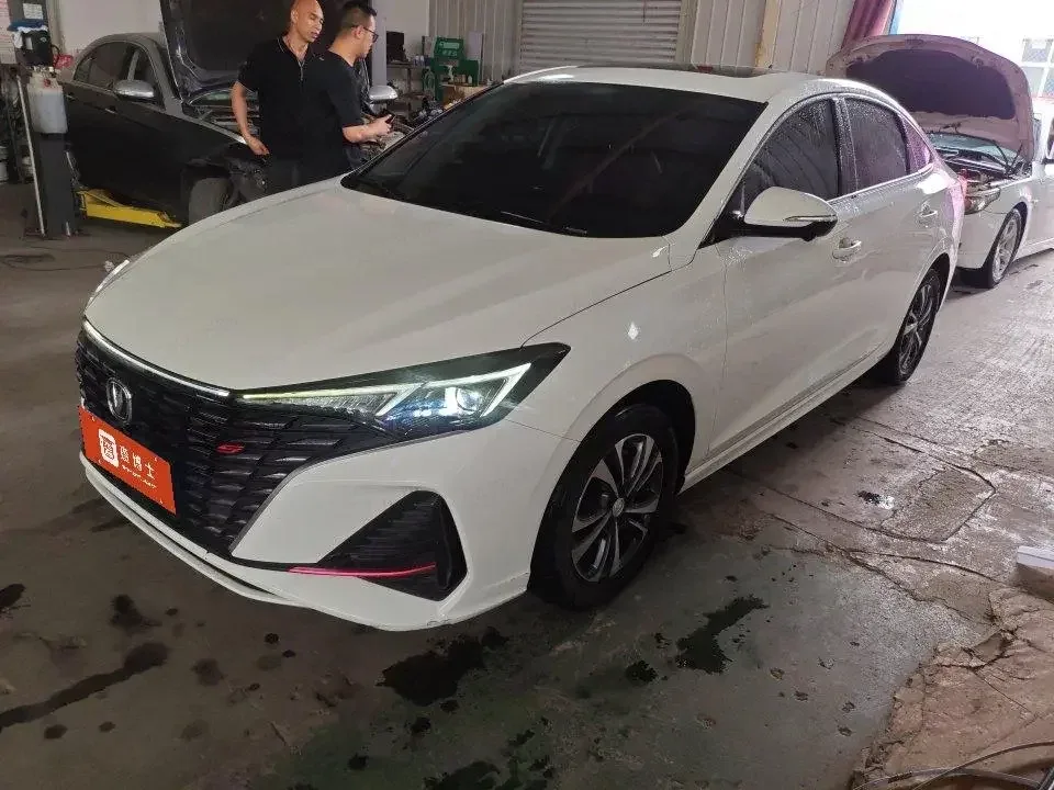Changan Escape Escape 2023 PLUS Enjoy Edition Blue Whale NE 1.4T GDI DCT Premium Edition 2022 — photo 1, buy with delivery to Moscow