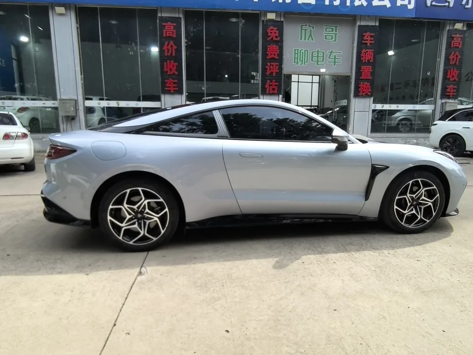 Hozon Neta GT Nezha GT 2023 Version 560 2024 — thumbnail 4