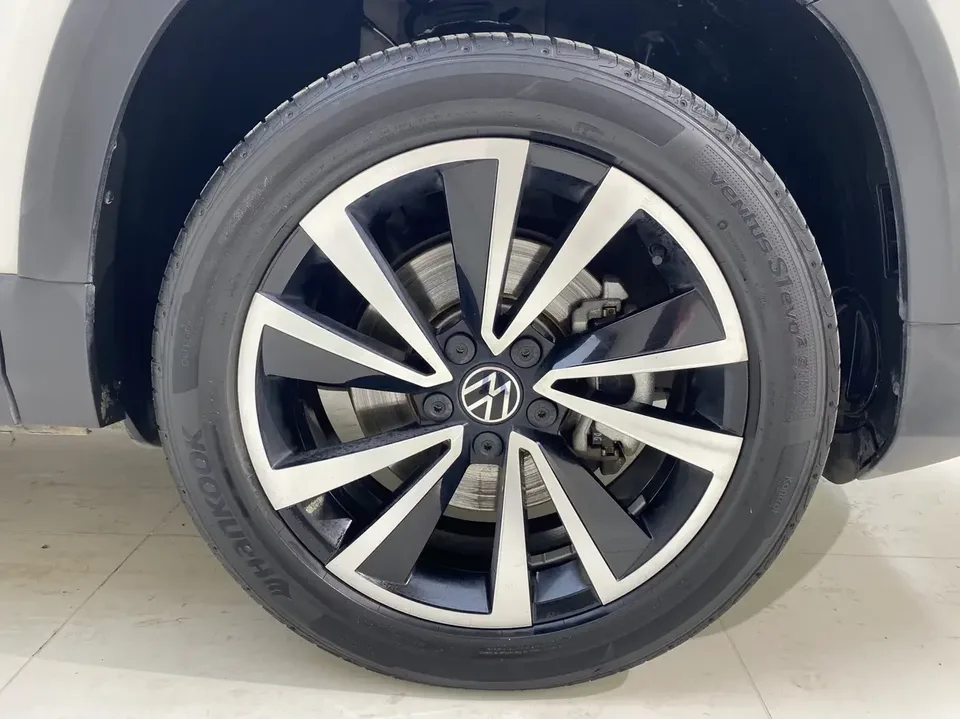 Volkswagen Tharu tuyue 2022 280TSI 2WD Deluxe Edition 2023 — thumbnail 2