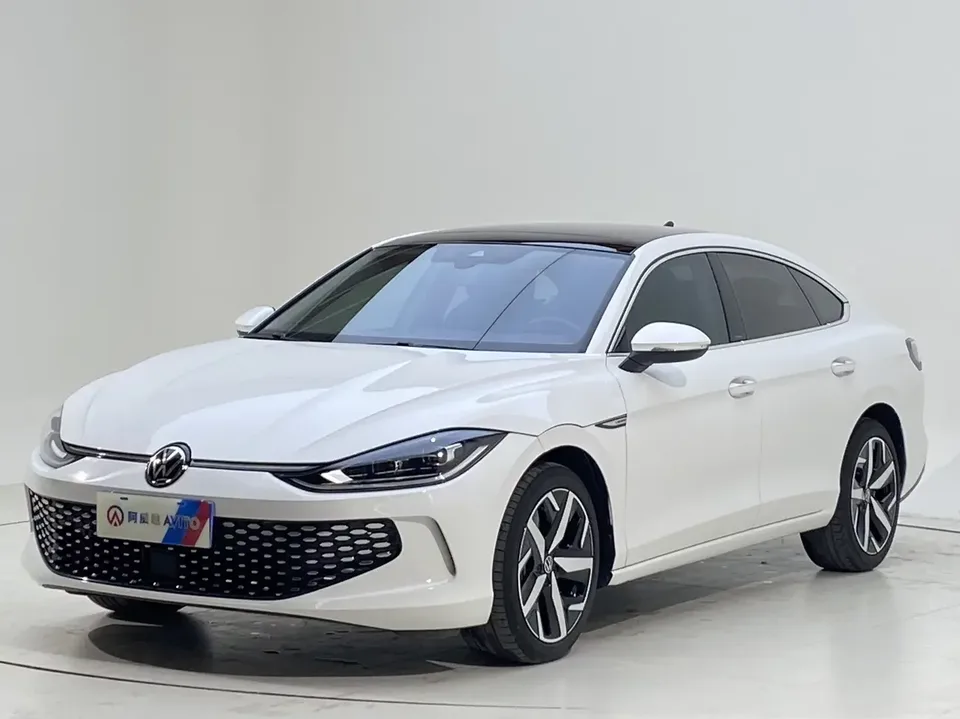 Volkswagen Lamando Lingdu 2022 Lingdu L 280TSI DSG Cool Edition 2022 — photo 1, buy with delivery to Moscow