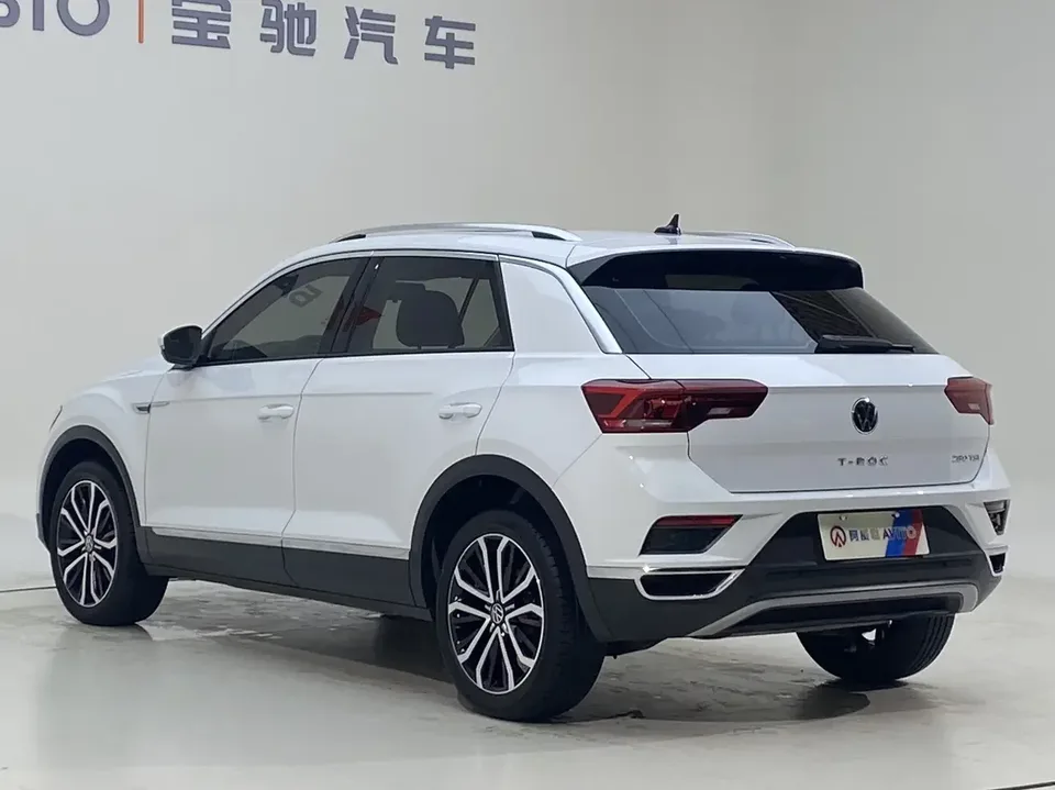 Volkswagen T-Roc TANG 2022 280TSI DSG 2WD Comfort PLUS 2023 — thumbnail 2