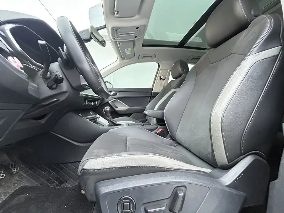 Audi Q3 Audi Q3 2022 35 TFSI Stylish Dynamic 2022 — thumbnail 4