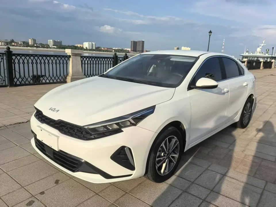 Kia K3 Kia K3 2023 1.5L IVT Comfort Edition 2023 — photo 1, buy with delivery to Moscow