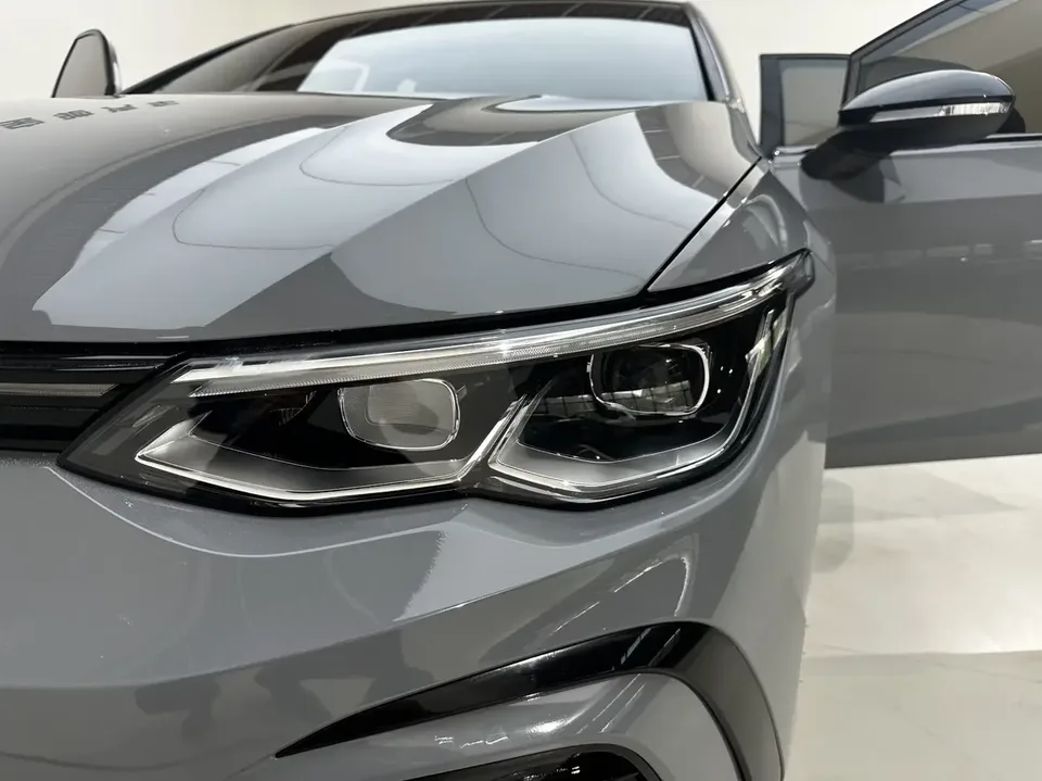 Volkswagen Golf golf 2023 280TSI DSG R-Line Lite 2022 — thumbnail 3