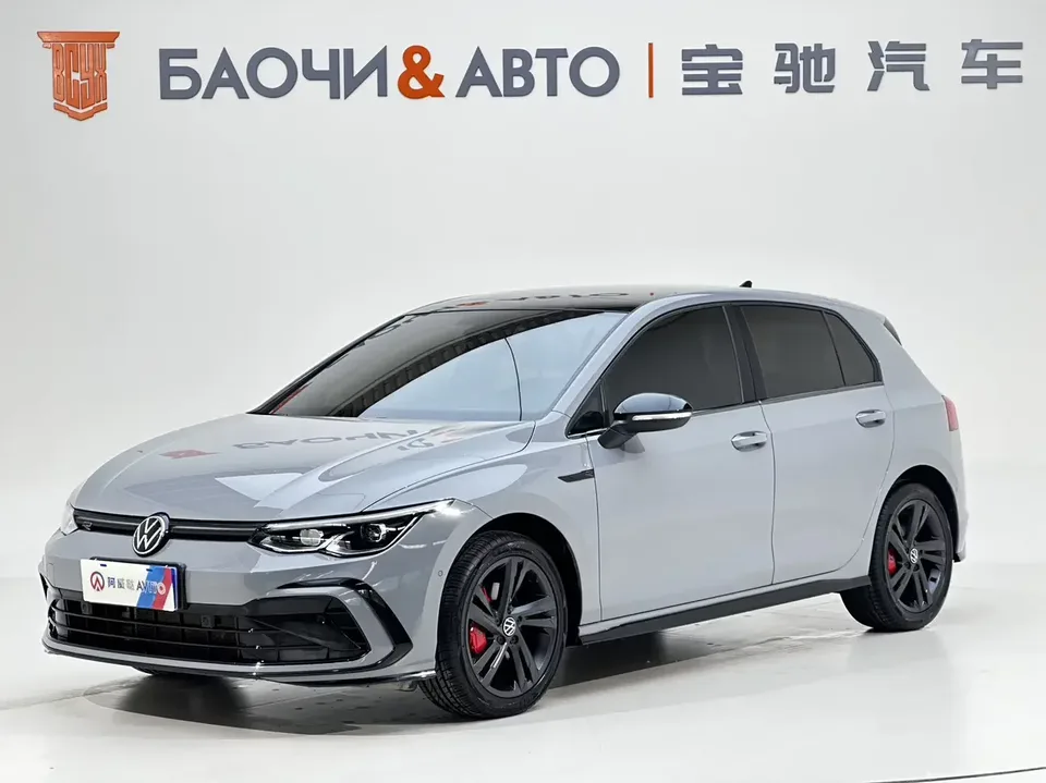 Volkswagen Golf golf 2023 280TSI DSG R-Line Lite 2022 — photo 1, buy with delivery to Moscow