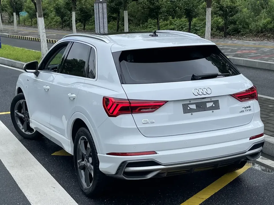Audi Q3 Audi Q3 2022 35 TFSI Stylish Dynamic 2022 — thumbnail 2