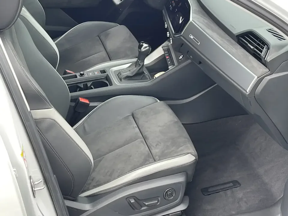 Audi Q3 Audi Q3 2022 35 TFSI Stylish Dynamic 2022 — thumbnail 5