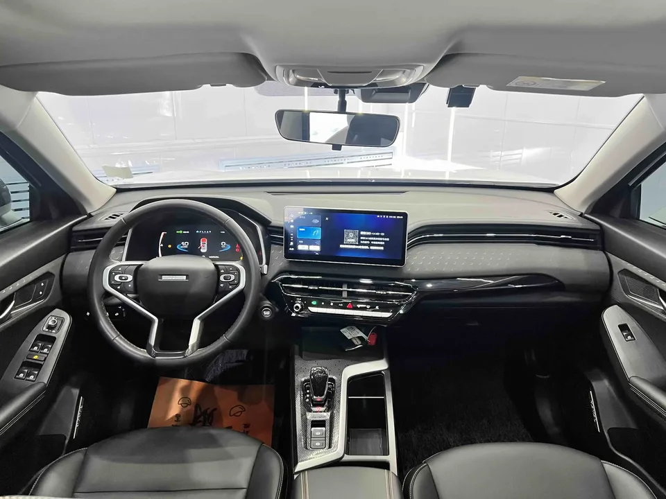 Haval Harvard Red Rabbit Harvard Red Rabbit 2023 1.5T Excellence 2024 — thumbnail 4