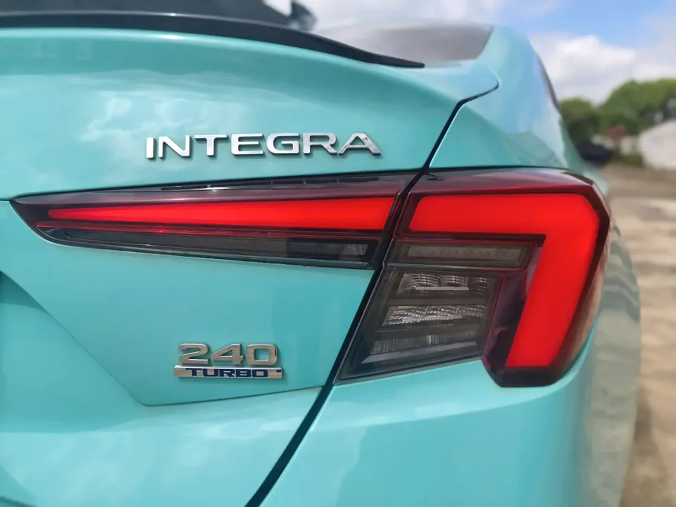 Honda Integra Style 2022 240TURBO CVT Phantom Night Tech Edition 2022 — миниатюра 3