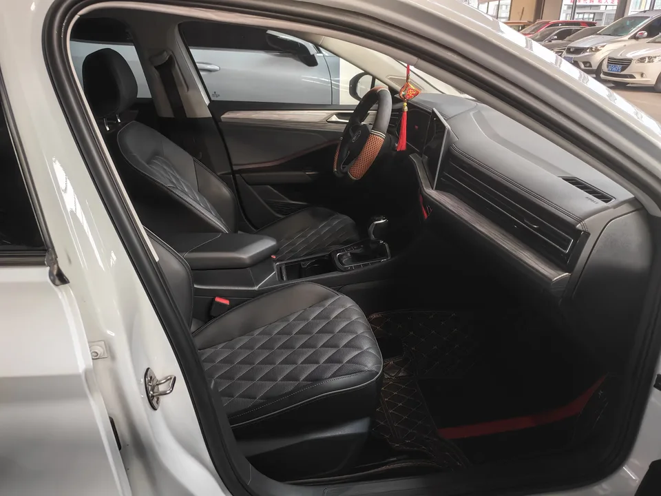 Volkswagen Sagitar Sagitar 2023 280TSI DSG Beyond Edition 2022 — thumbnail 2