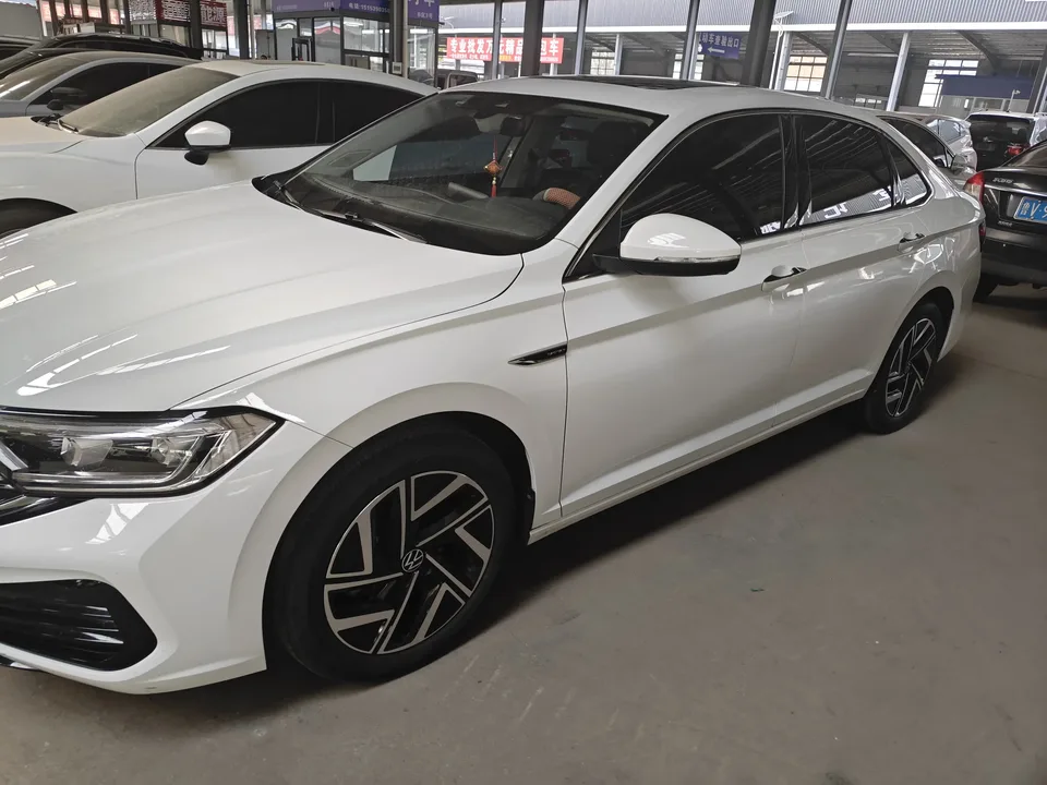 Volkswagen Sagitar Sagitar 2023 280TSI DSG Beyond Edition 2022 — thumbnail 4