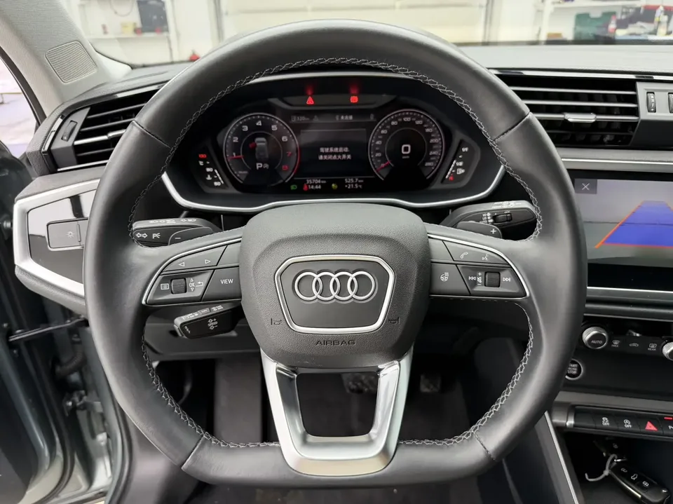 Audi Q3 Audi Q3 2022 35 TFSI Stylish Dynamic 2022 — миниатюра 4