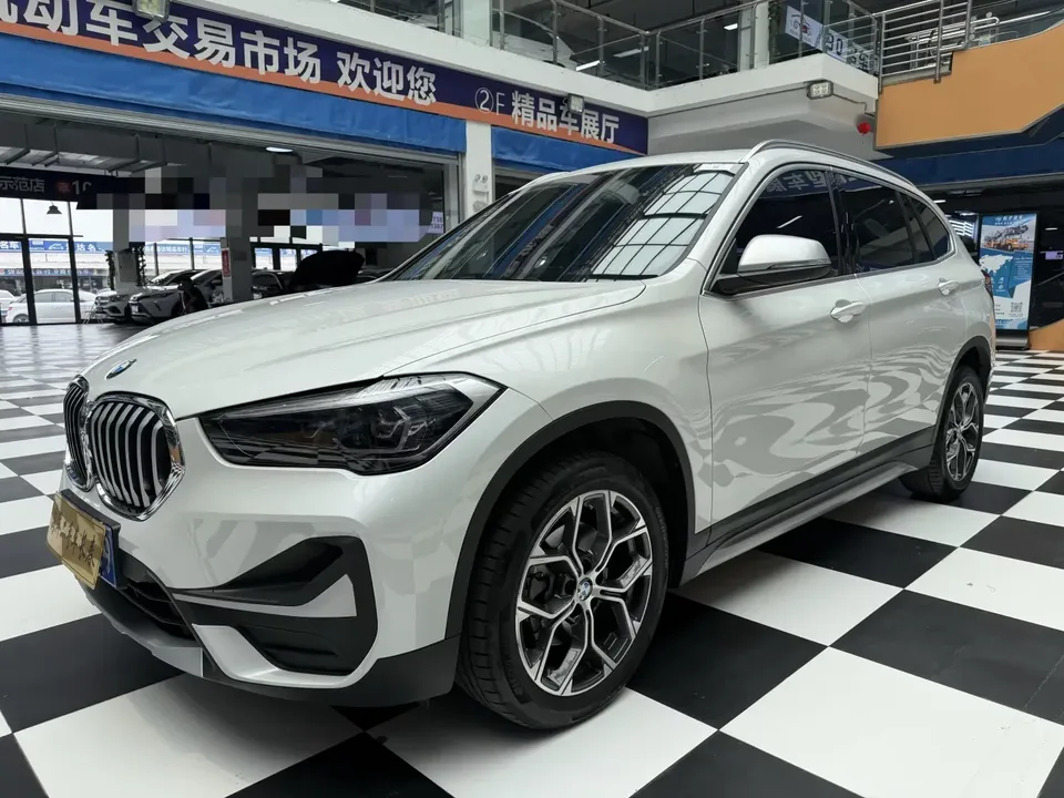 BMW X1 BMW X1 2022 sDrive20Li Fashion 2022 — photo 1, buy with delivery to Moscow