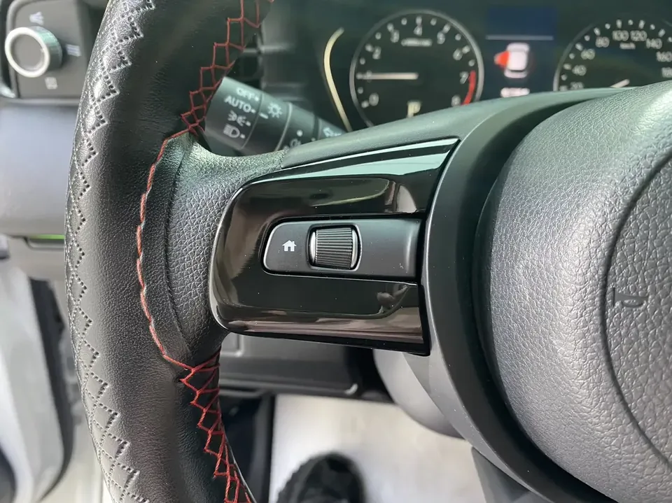 Honda WR-V HondaXR-V 2023 1.5L CVT Hot Edition 2023 — thumbnail 3