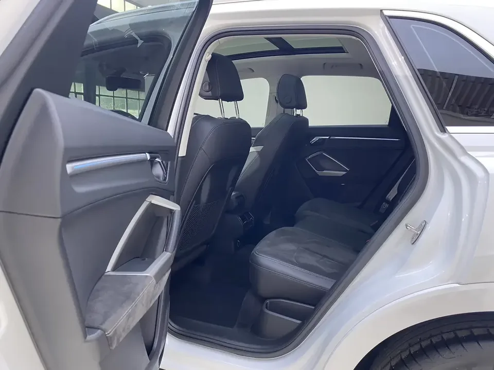 Audi Q3 Audi Q3 2022 35 TFSI Stylish Dynamic 2022 — thumbnail 5