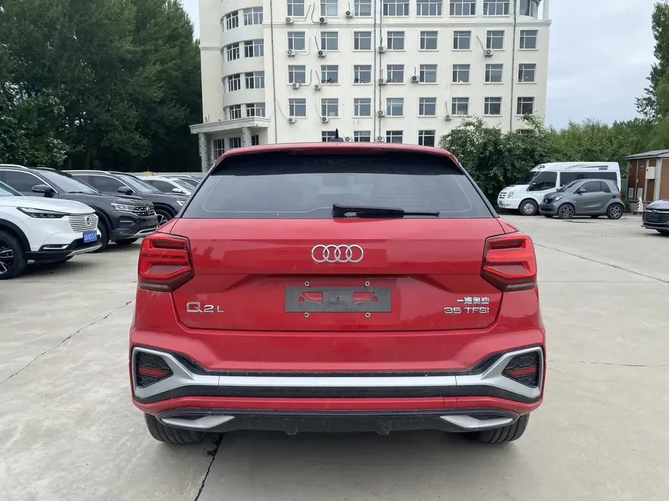 Audi Q2L Audi Q2L 2022 35 TFSI Stylish and Elegant 2023 — thumbnail 5