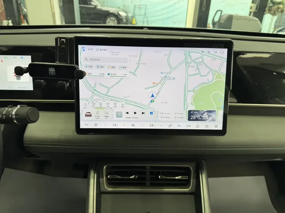 BYD Qin L DM Qin L DM 2025 Intelligent Driving Edition DM-i 80KM Leading Edition 2025 — thumbnail 5
