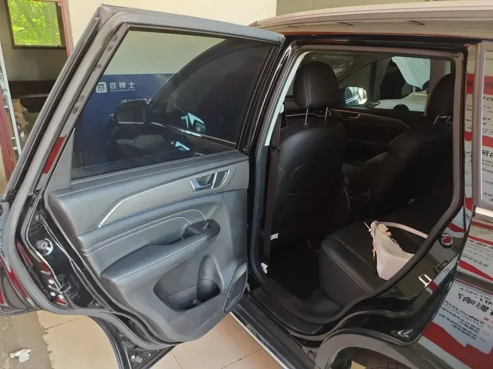Haval M6 Haval M6 2021 PLUS 1.5T DCT Luxury Intelligent Connection 2023 — thumbnail 2