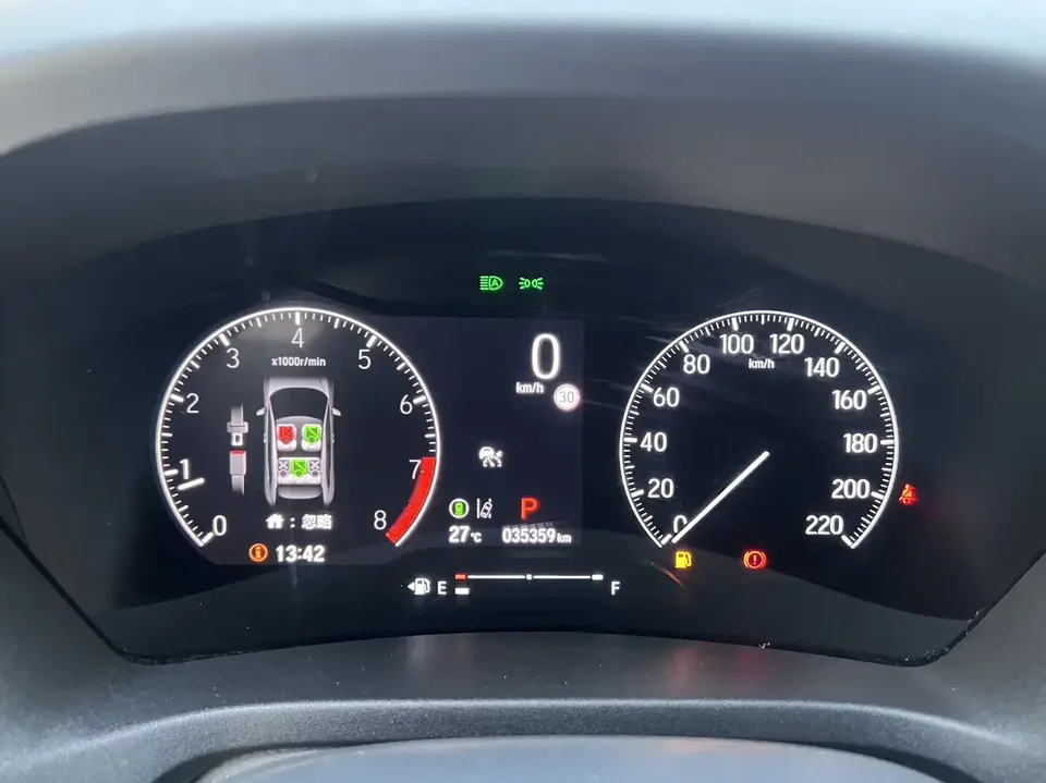 Honda VEZEL Binzhi 2023 1.5L CVT Technology Edition 2023 — thumbnail 5