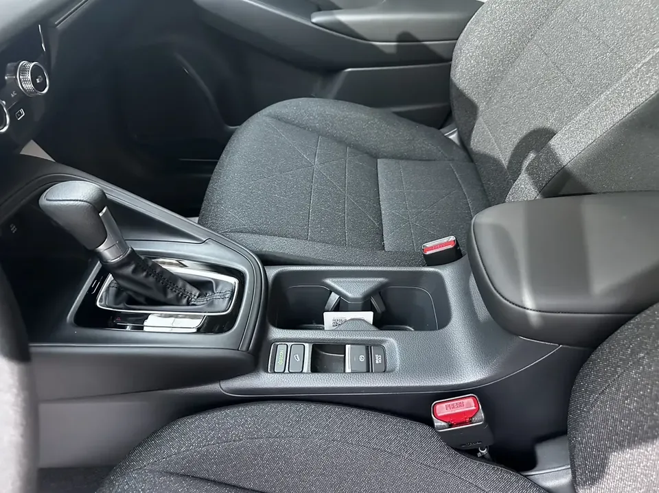 Honda VEZEL Binzhi 2023 1.5L CVT Elite Edition 2023 — thumbnail 3