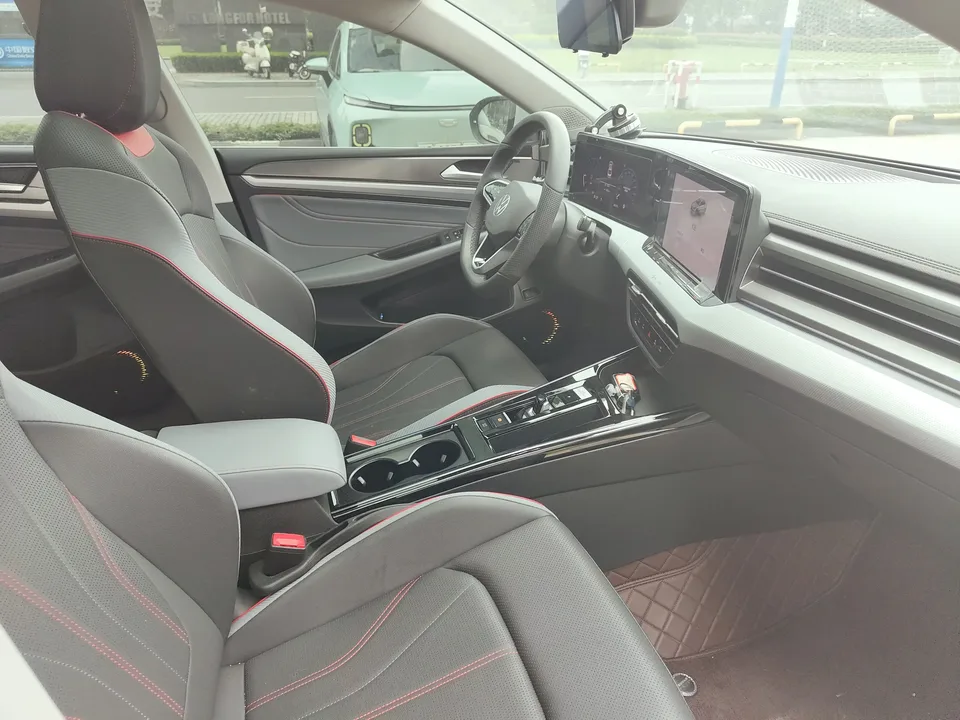 Volkswagen Lamando Lingdu 2024 Lingdu L 280TSI DSG Cool Edition 2024 — миниатюра 5