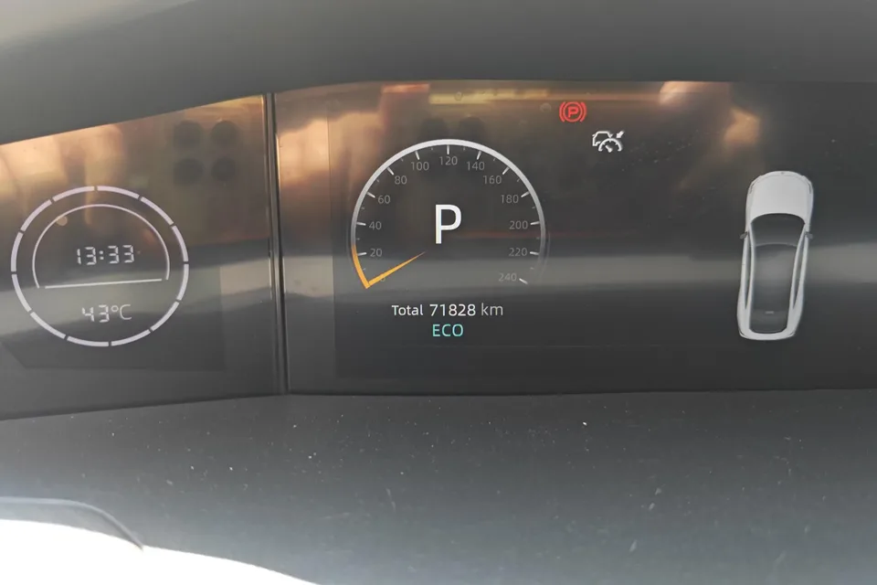 Changan UNI-V Changan UNI-V 2022 1.5T Sports Edition 2022 — миниатюра 4