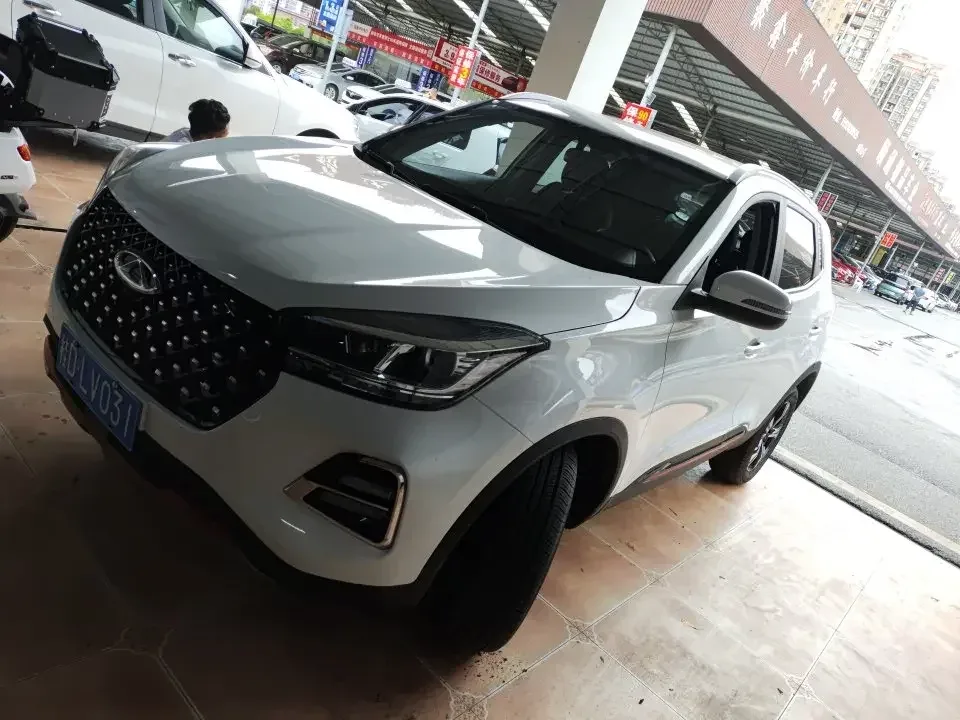 Chery Tiggo 5x Tiggo 5x 2022 Super Hero Edition 1.5L CVT Fashion Model 2022 — photo 1, buy with delivery to Moscow