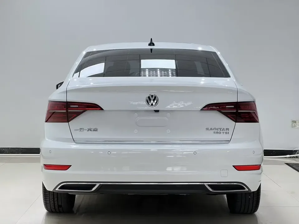 Volkswagen Sagitar Sagitar 2022 280TSI DSG Excellence Edition 2022 — миниатюра 2