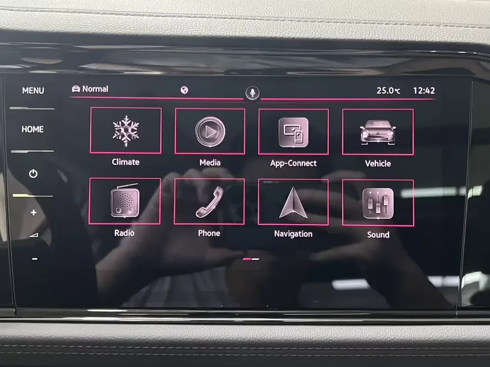 Volkswagen Sagitar Sagitar 2022 280TSI DSG Excellence Edition 2022 — миниатюра 4