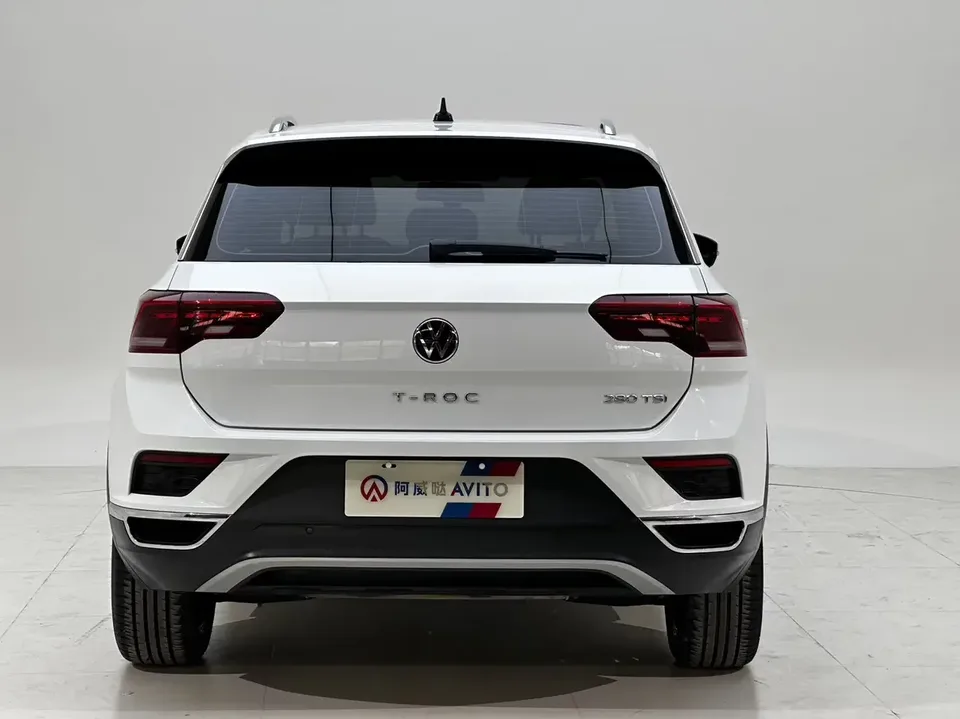 Volkswagen T-Roc TANG 2022 280TSI DSG 2WD Comfort PLUS 2023 — thumbnail 2