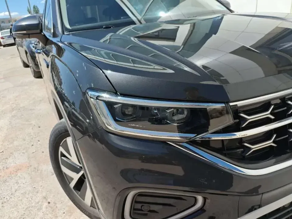 Volkswagen Tayron Tanyue 2023 280TSI 2WD Luxury Plus Advanced Edition 2022 — thumbnail 3