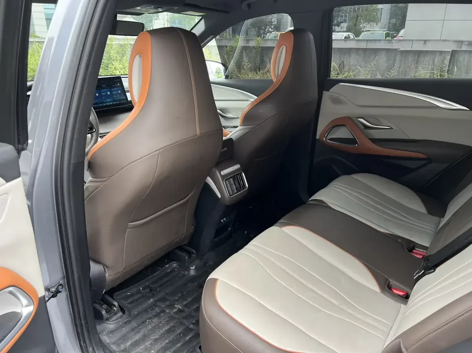 BYD Song Pro DM Song Pro DM 2022 DM-i 51km Luxury 2022 — thumbnail 3