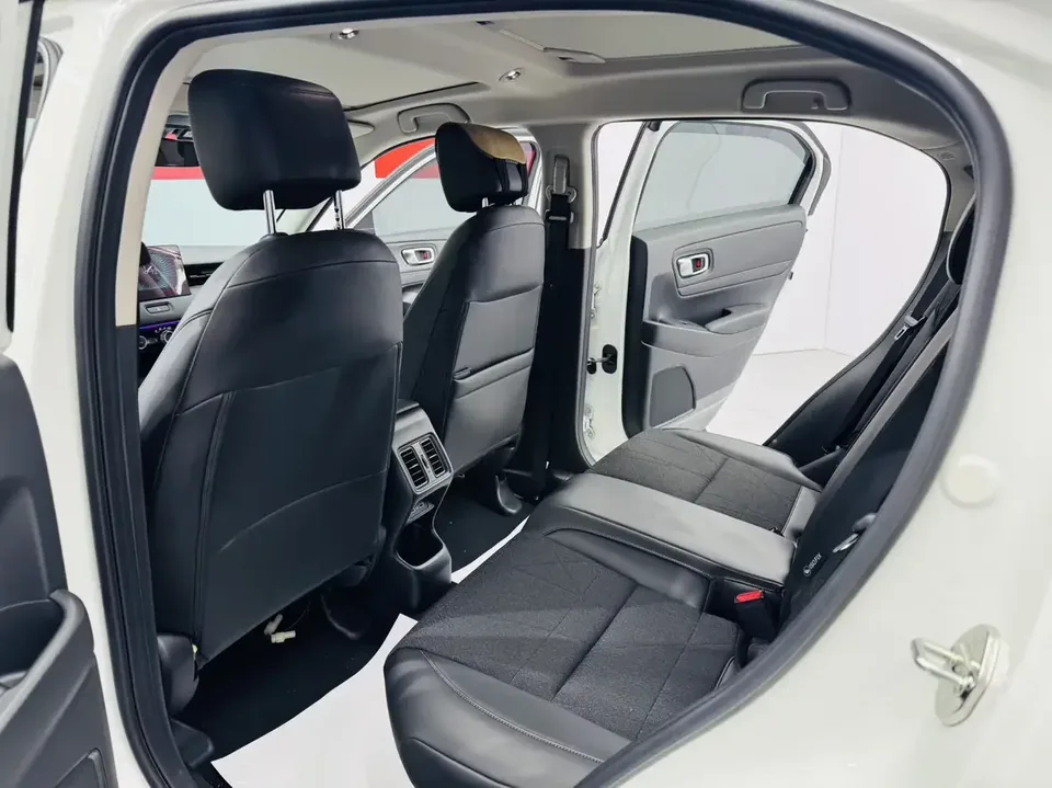 Honda VEZEL Binzhi 2023 1.5L CVT Pioneer Edition 2023 — thumbnail 4