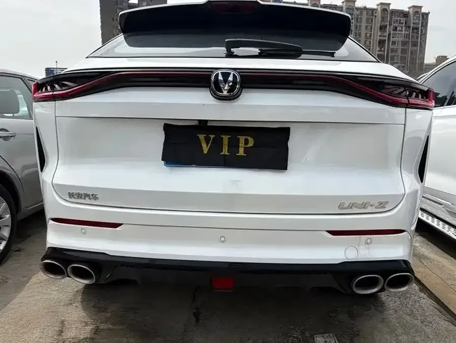 Changan Uni-Z Changan UNI-Z 2025 1.5T DCT Premium 2024 — thumbnail 4