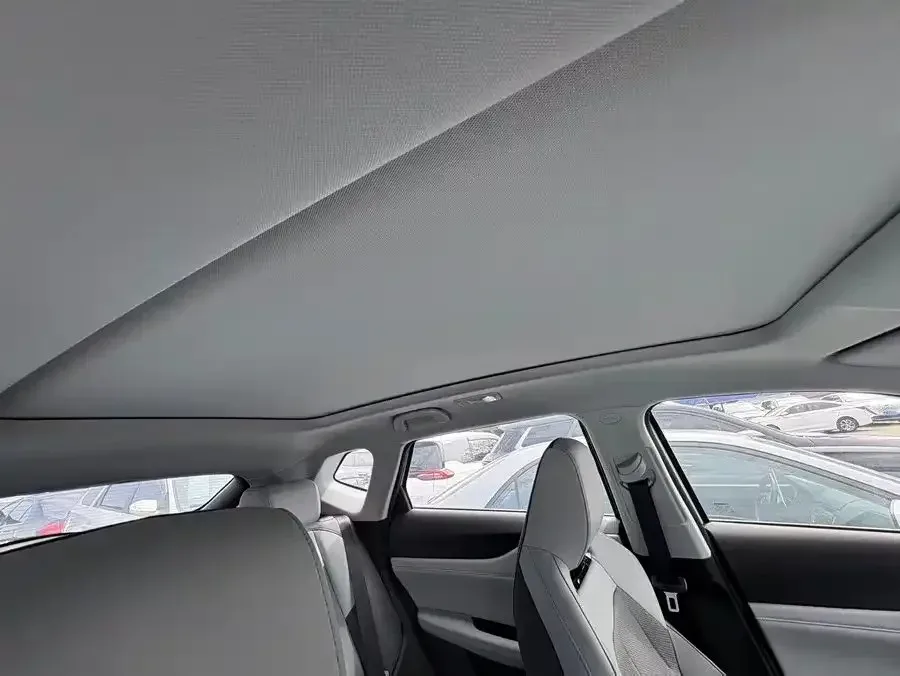 Changan Uni-Z Changan UNI-Z 2025 1.5T DCT Premium 2024 — thumbnail 5