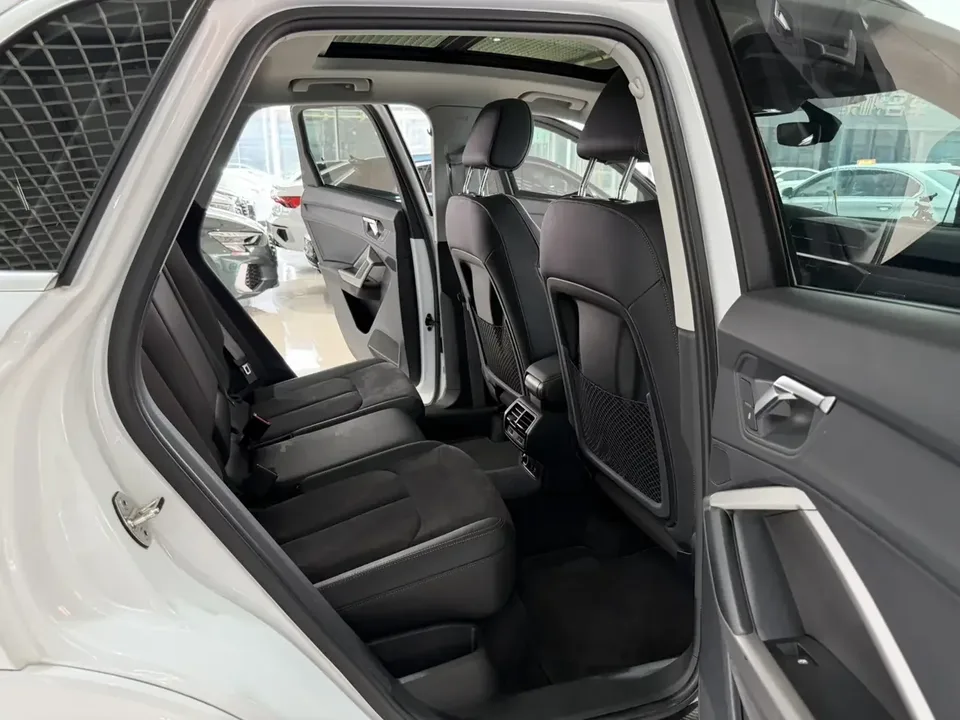 Audi Q3 Audi Q3 2023 35 TFSI Stylish Dynamic 2023 — thumbnail 5