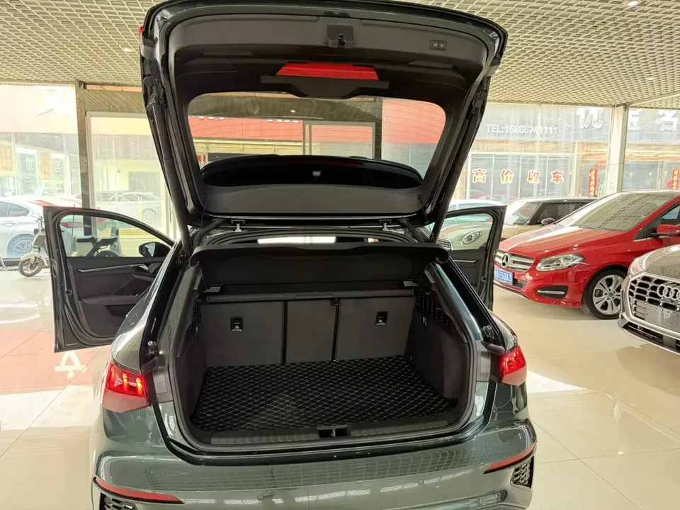 Audi A3 Audi A3 2023 Sportback 35 TFSI Stylish and sporty 2022 — thumbnail 5