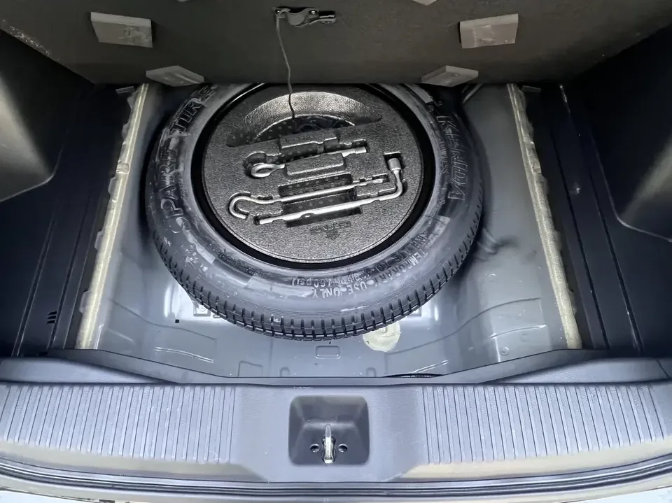 Honda VEZEL Binzhi 2023 1.5L CVT Elite Edition 2024 — thumbnail 3