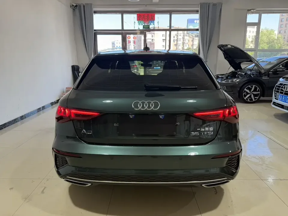 Audi A3 Audi A3 2022 Sportback 35 TFSI Stylish and sporty 2023 — миниатюра 2